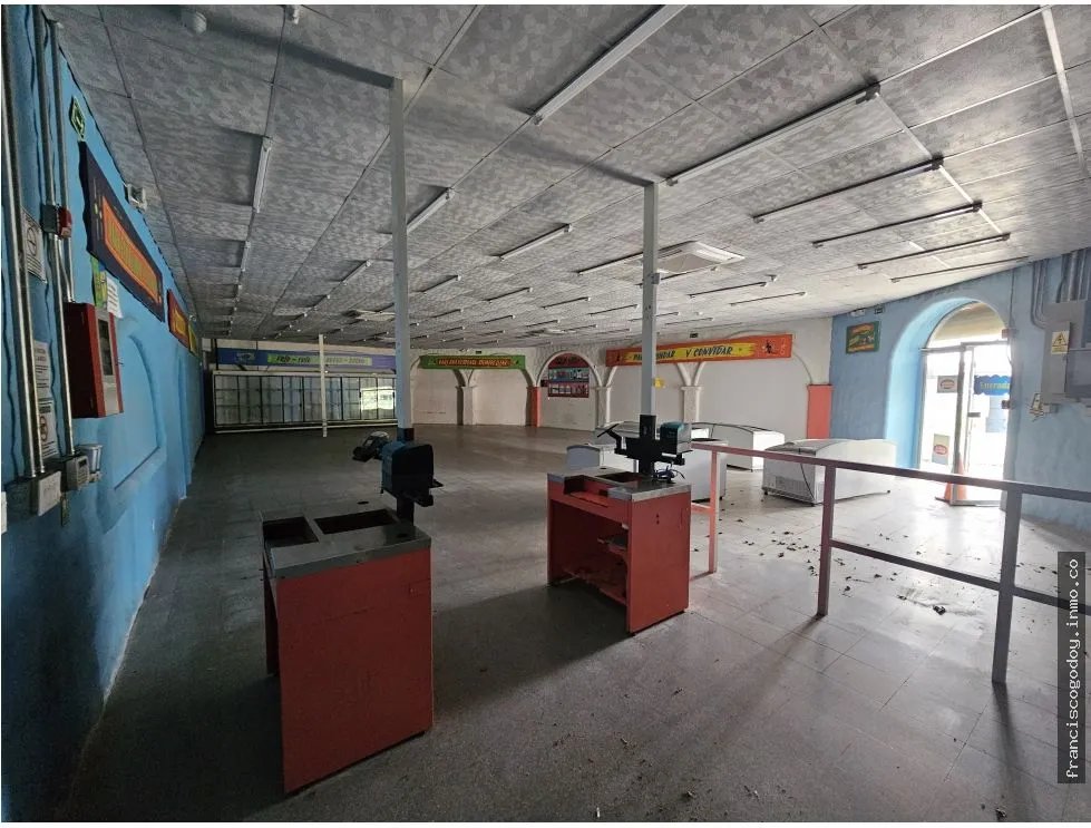 Venta de local comercial y lote en Veracruz