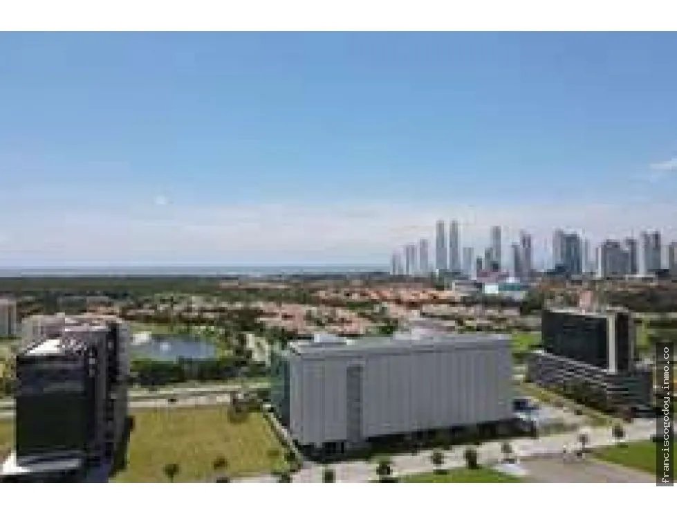 Se Vende Lote en Santa Maria District