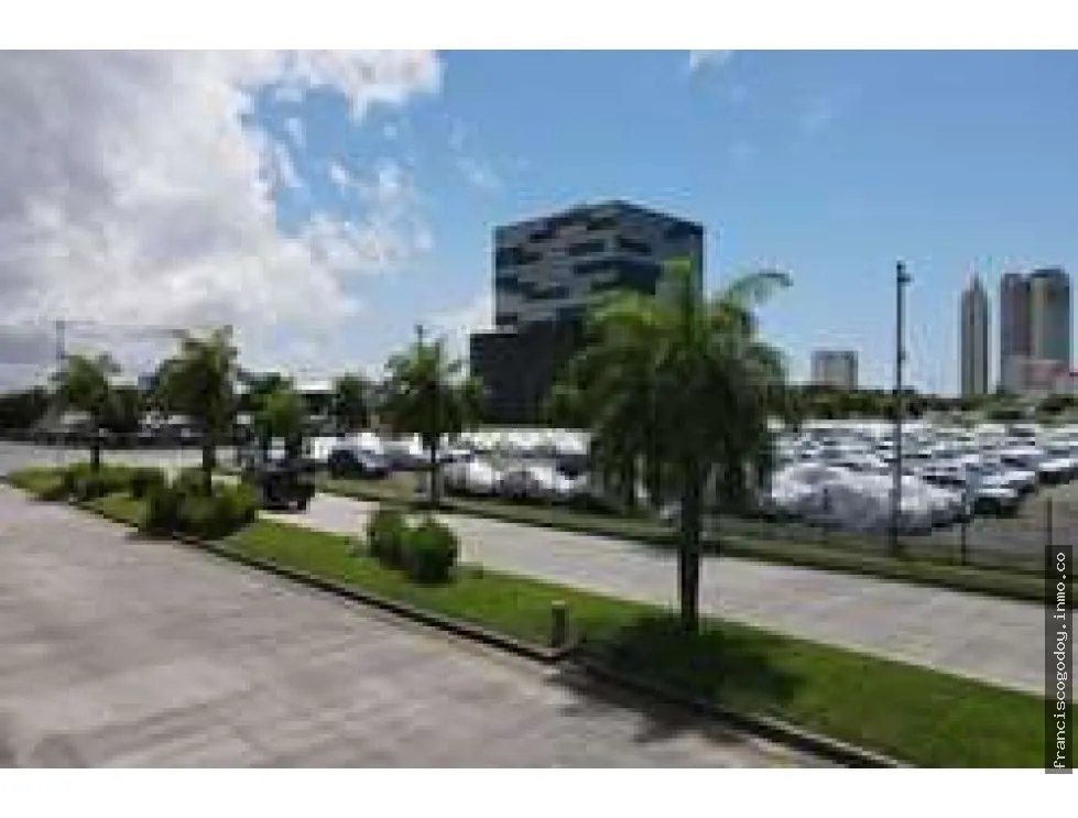 Se Vende Lote en Santa Maria District