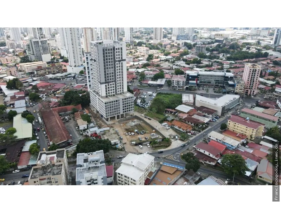 Se vende Terreno Carrasquilla con Vía Porras