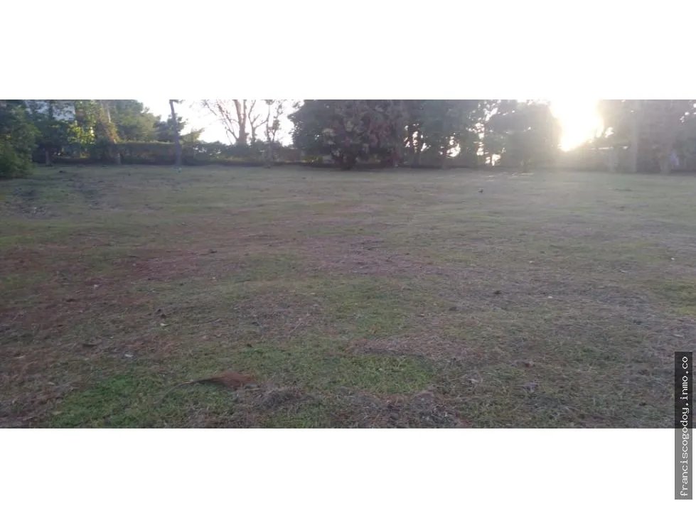 Venta de terreno en Altos del María