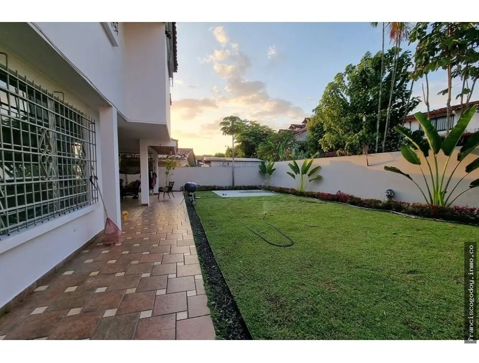 Se Vende Casa en La Alameda