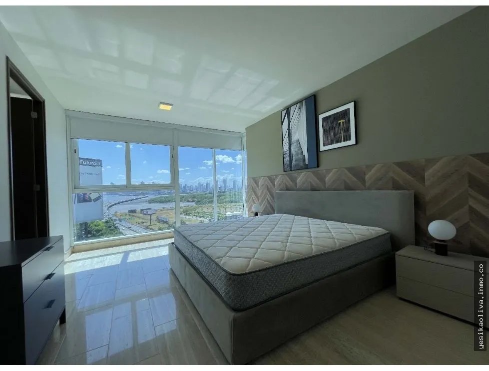 Venta de apartamento amoblado en Costa del Este
