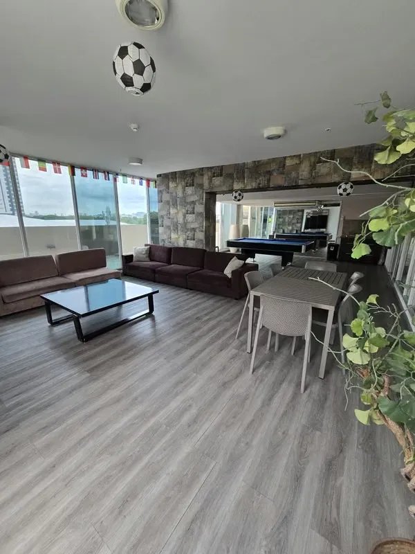 Apartamento à Venda em Costa Del Este