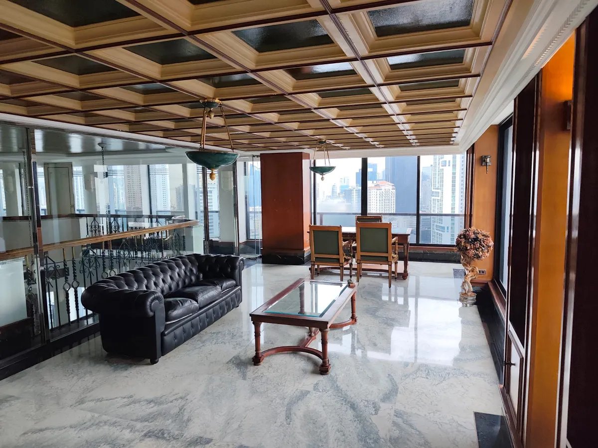 ESPECTACULAR PENTHOUSE DE LUJO DE DOS NIVELES – 936 m²
