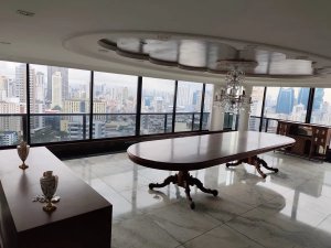 ESPECTACULAR PENTHOUSE DE LUJO DE DOS NIVELES – 936 m²