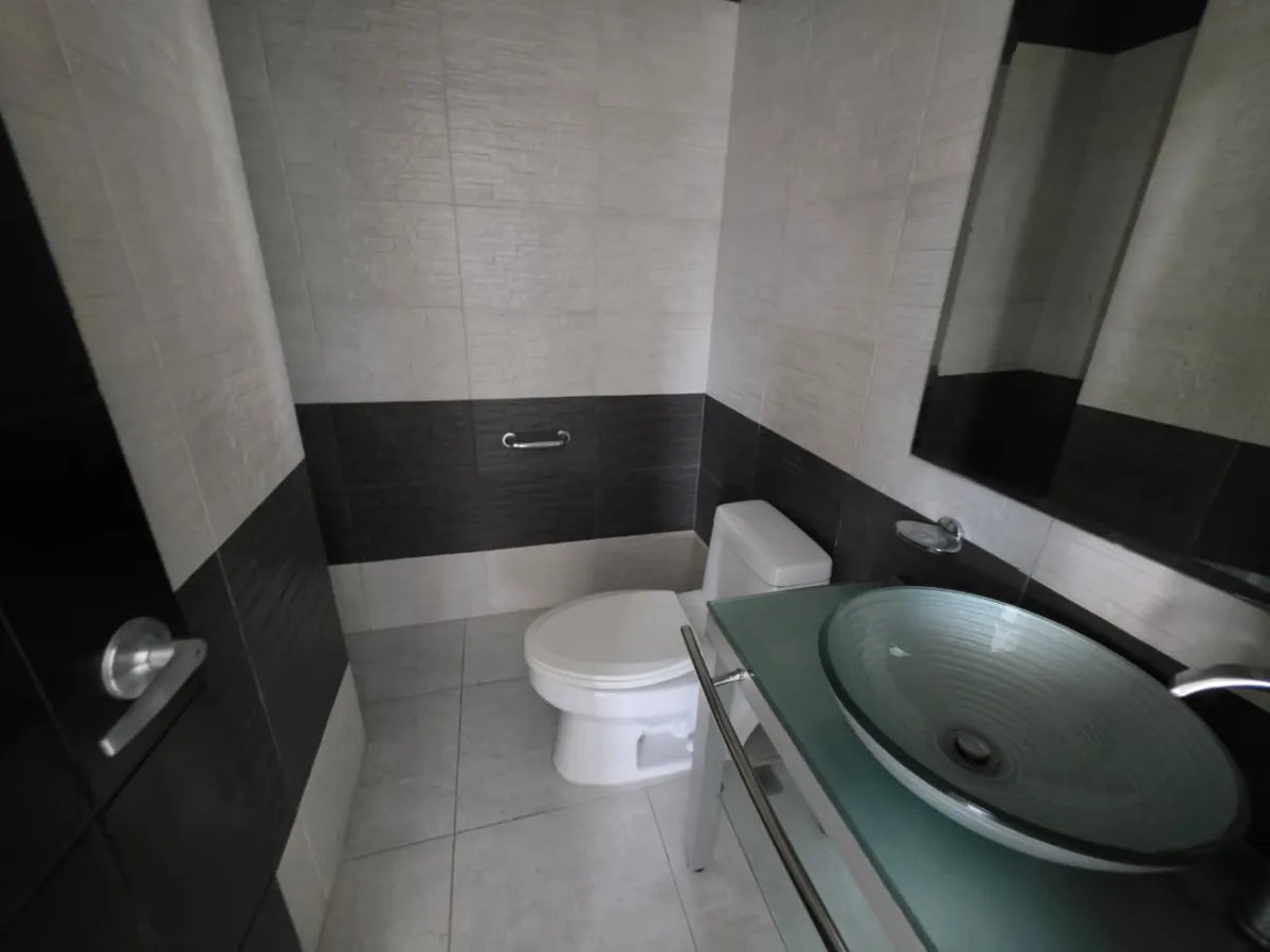 Venta de apartamento en PH Luxor Towers, Bella Vista