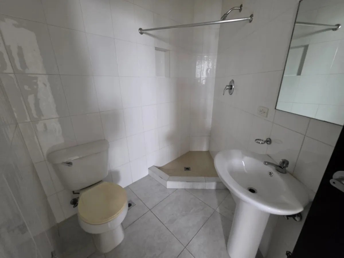 Venta de apartamento en PH Luxor Towers, Bella Vista