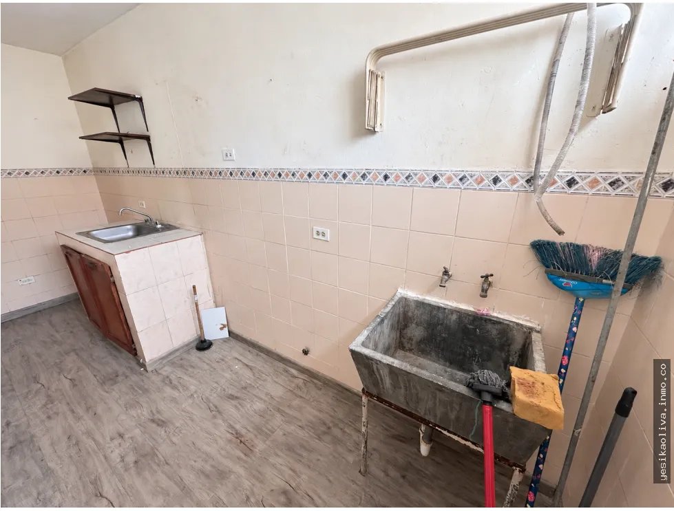 Apartamento à Venda em Carrasquilla