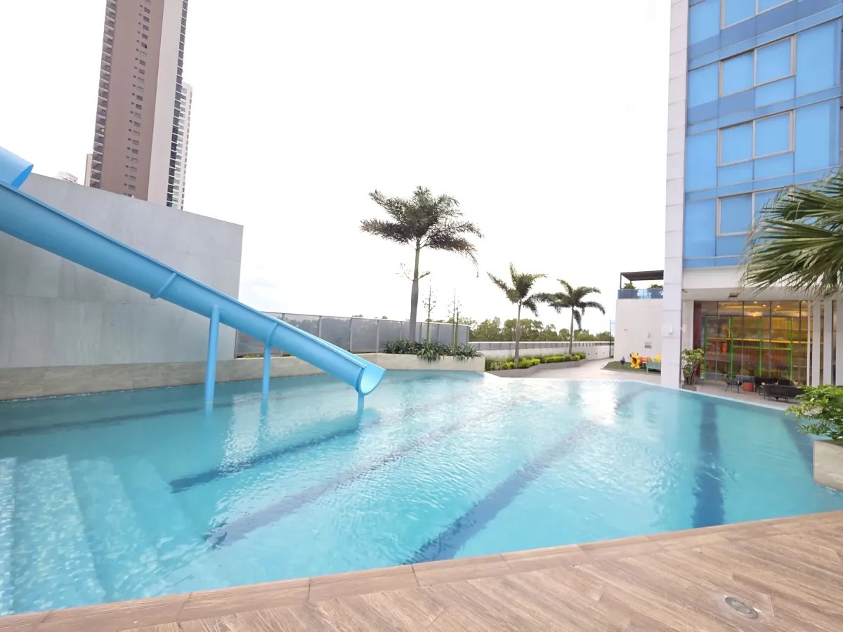 Apartamento amoblado en alquiler en PH Regalía, Costa del Este