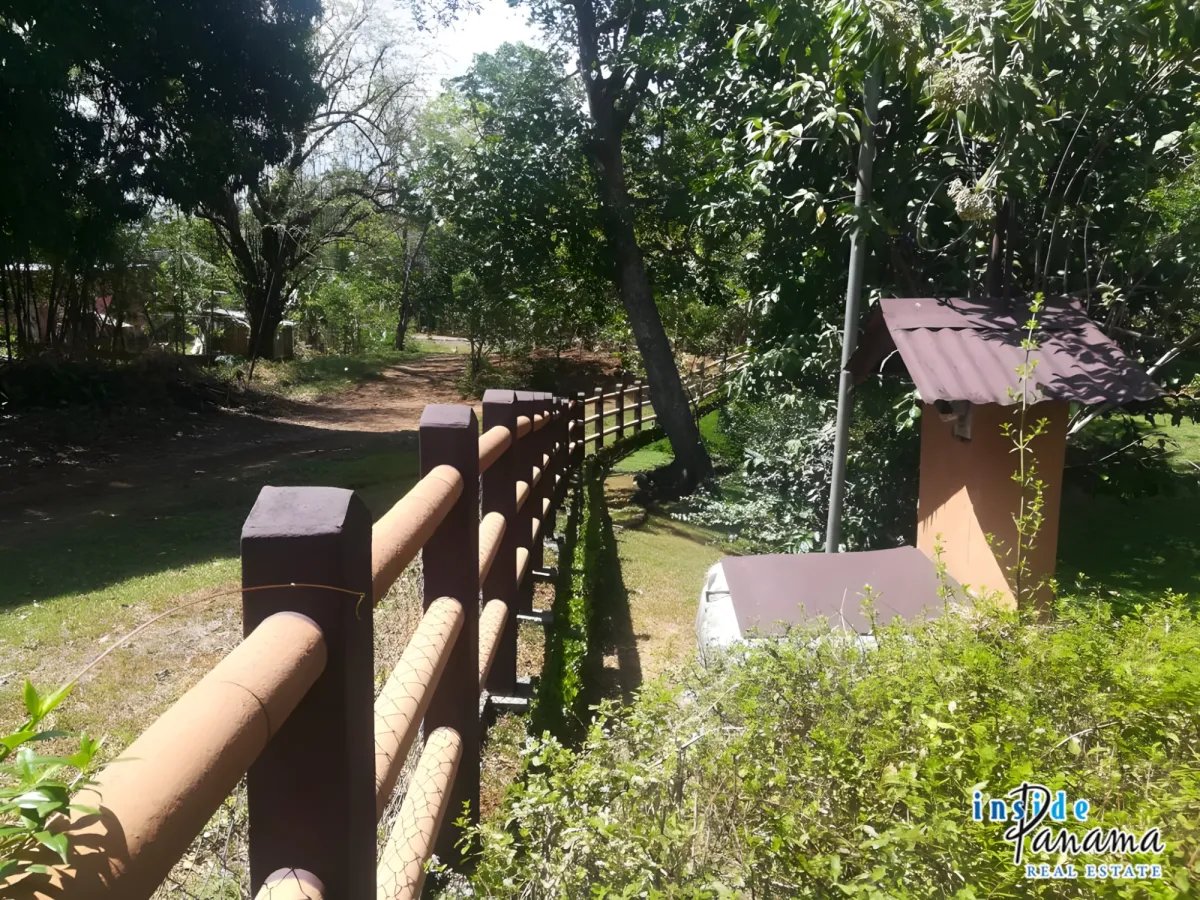 Estate with Two Houses in Dolega Chiriqui Panama