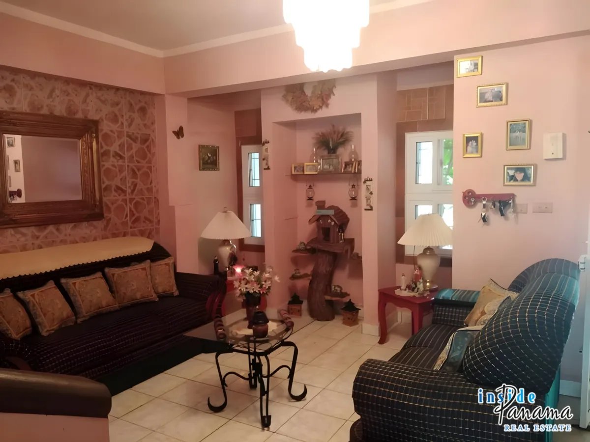 Estate with Two Houses in Dolega Chiriqui Panama