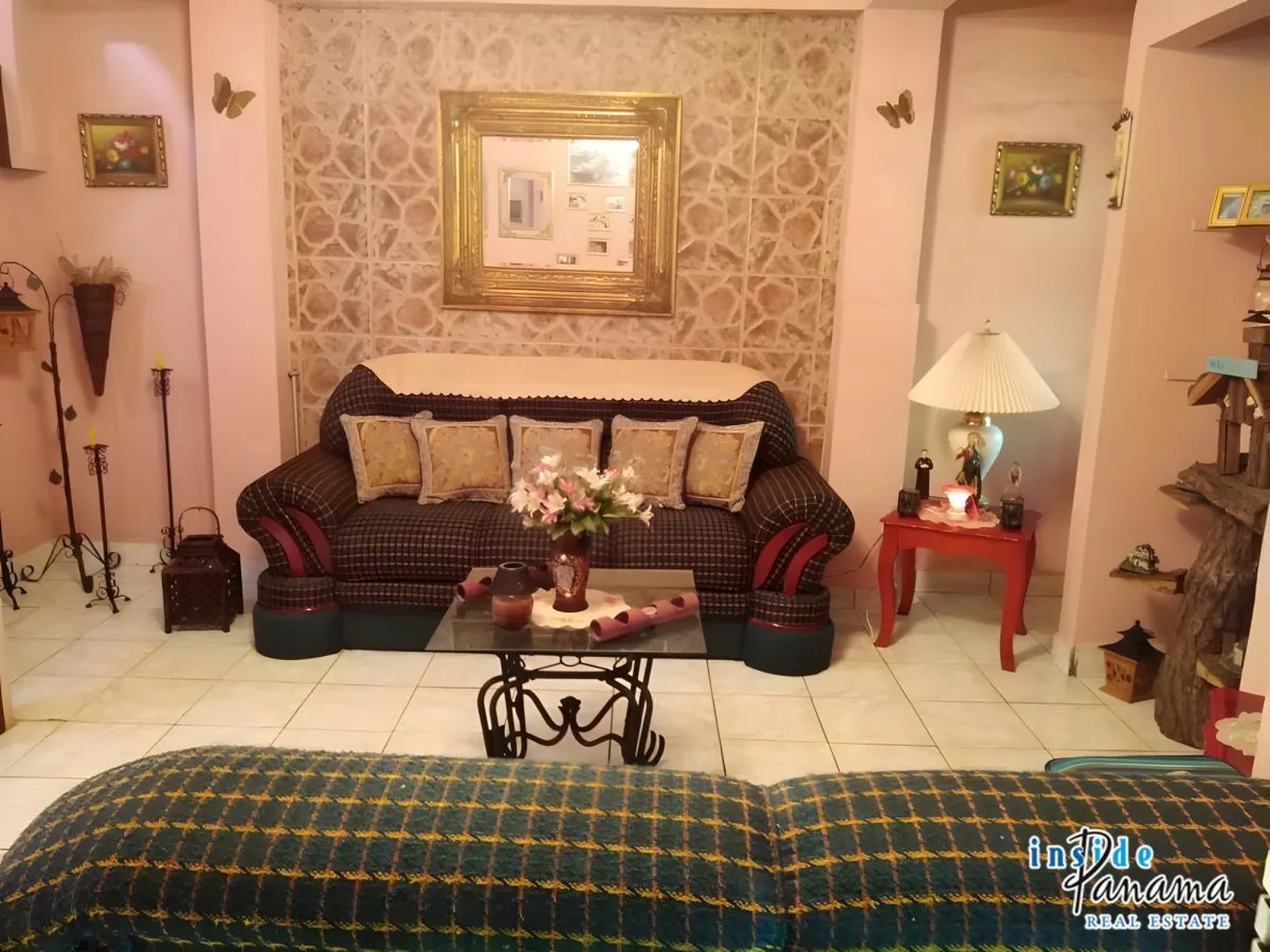 Estate with Two Houses in Dolega Chiriqui Panama
