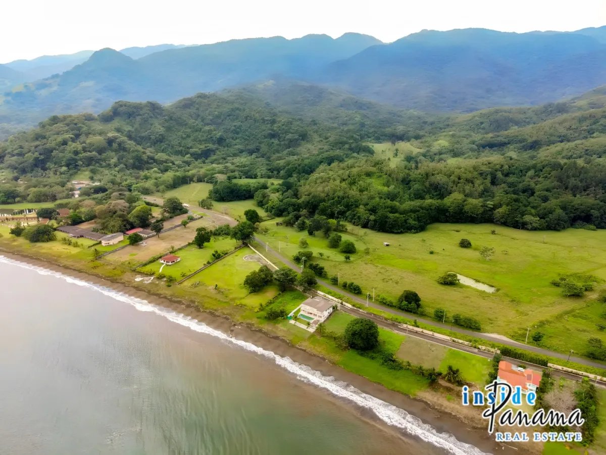 Beachfront Lot San Marino Portobelo Panama