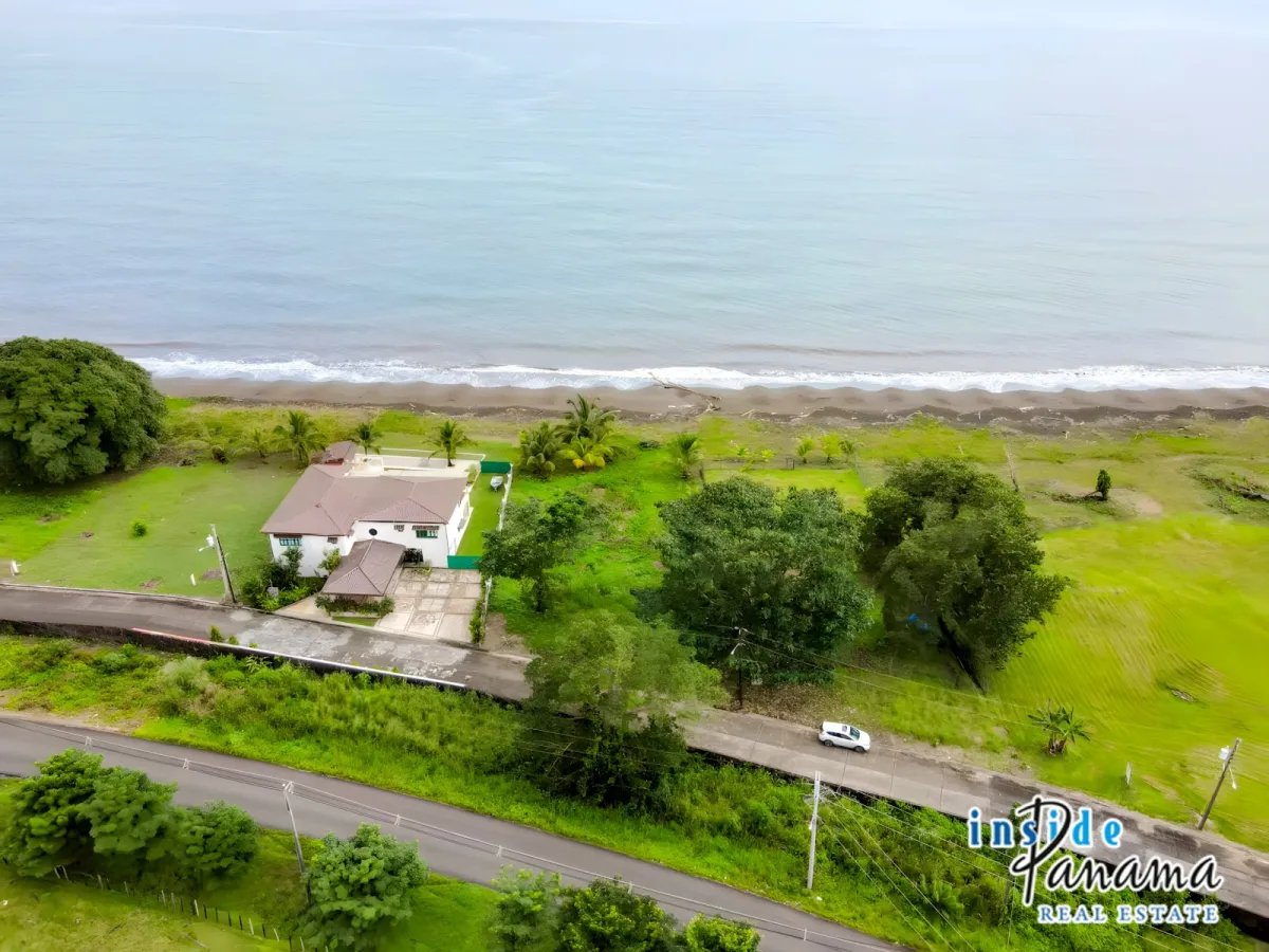 Beachfront Lot San Marino Portobelo Panama