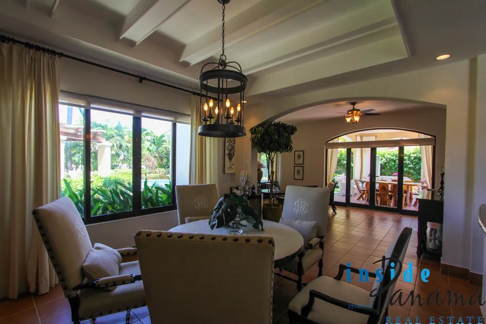 Apartamento à Venda em Buenaventura