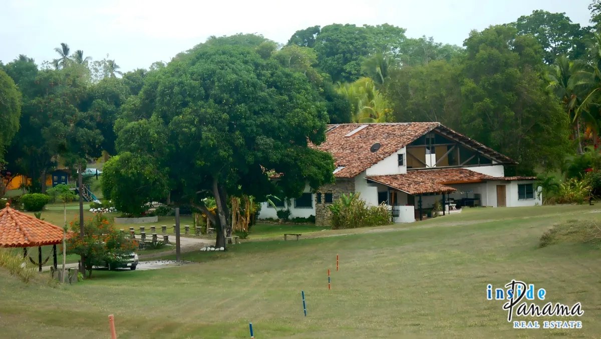Hacienda Estate for Sale in San Carlos Panama