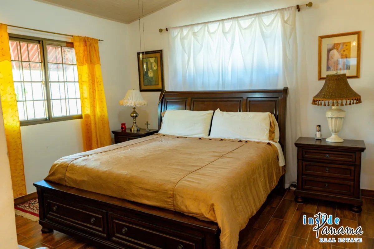 Bungalow in El Espino San Carlos Panama