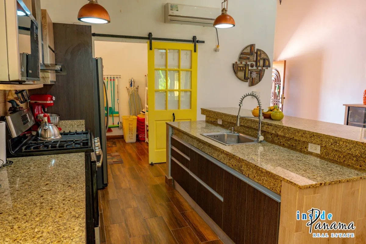 Bungalow in El Espino San Carlos Panama