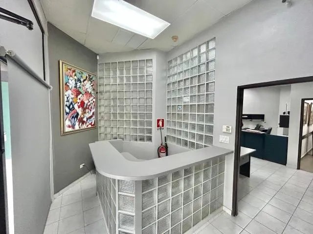 COMMERCIAL PREMISES 67 STREET SAN FRANCISCO