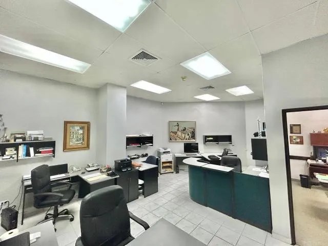 COMMERCIAL PREMISES 67 STREET SAN FRANCISCO