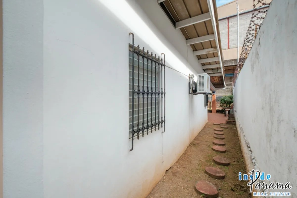 House in Betania Villa de las Fuentes Panama City