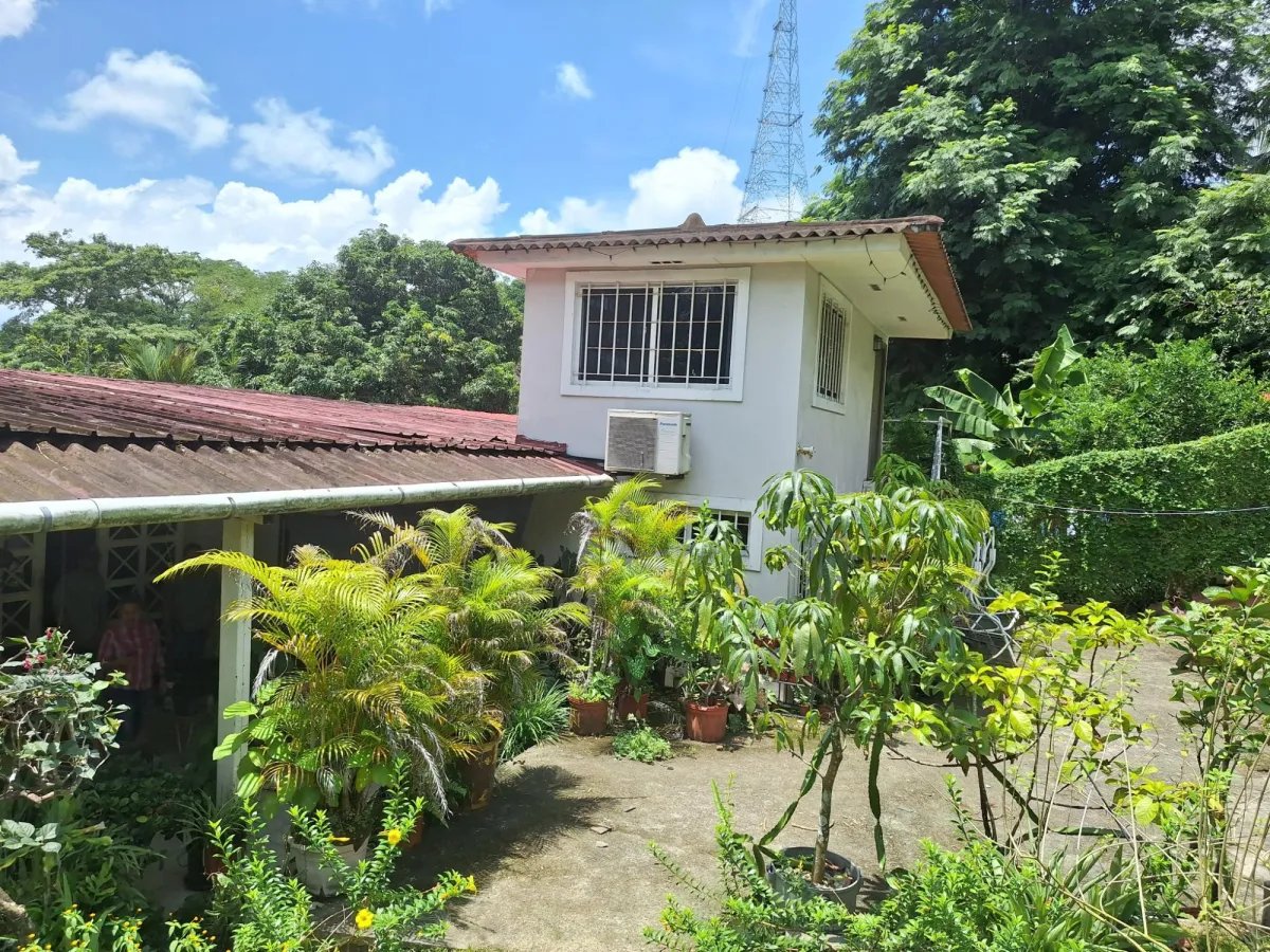 For sale House Paraiso Ancon