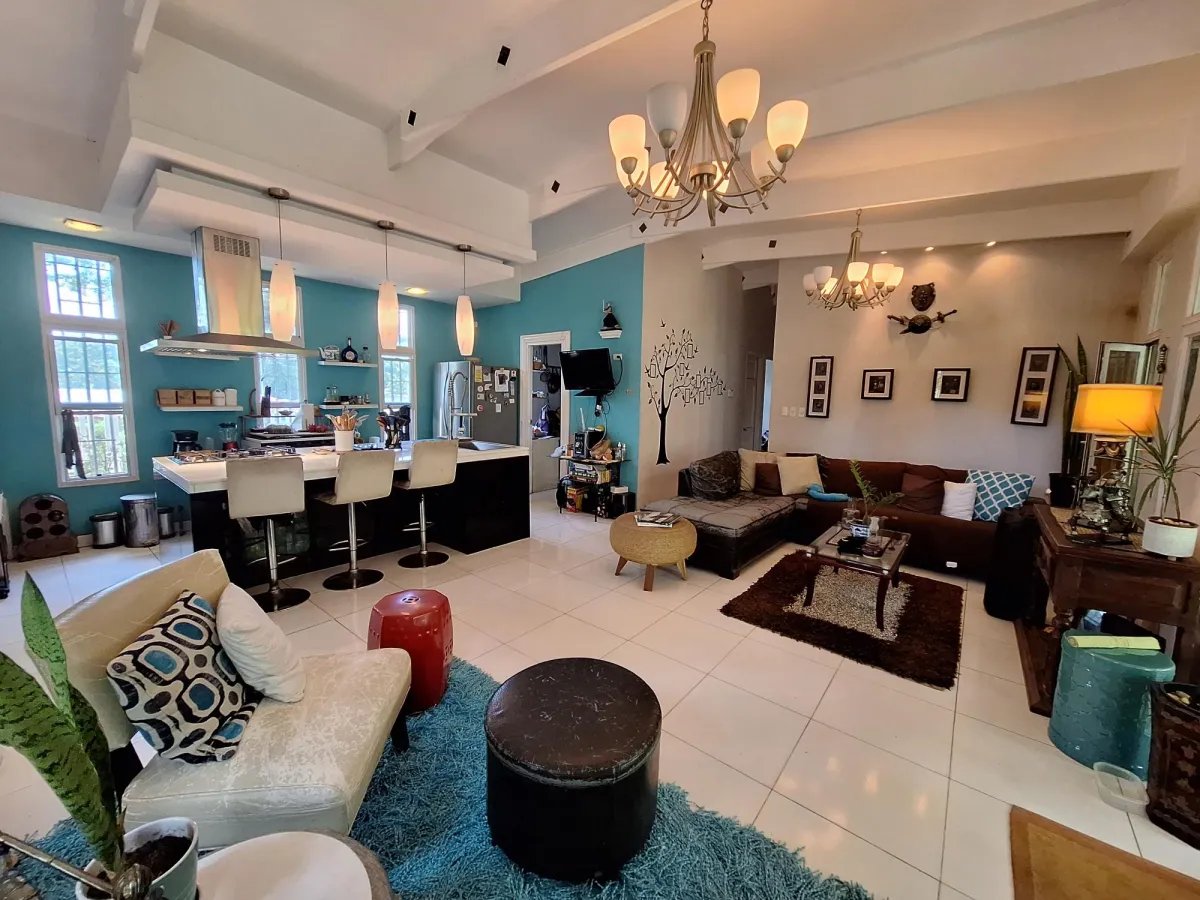 For sale House Paraiso Ancon