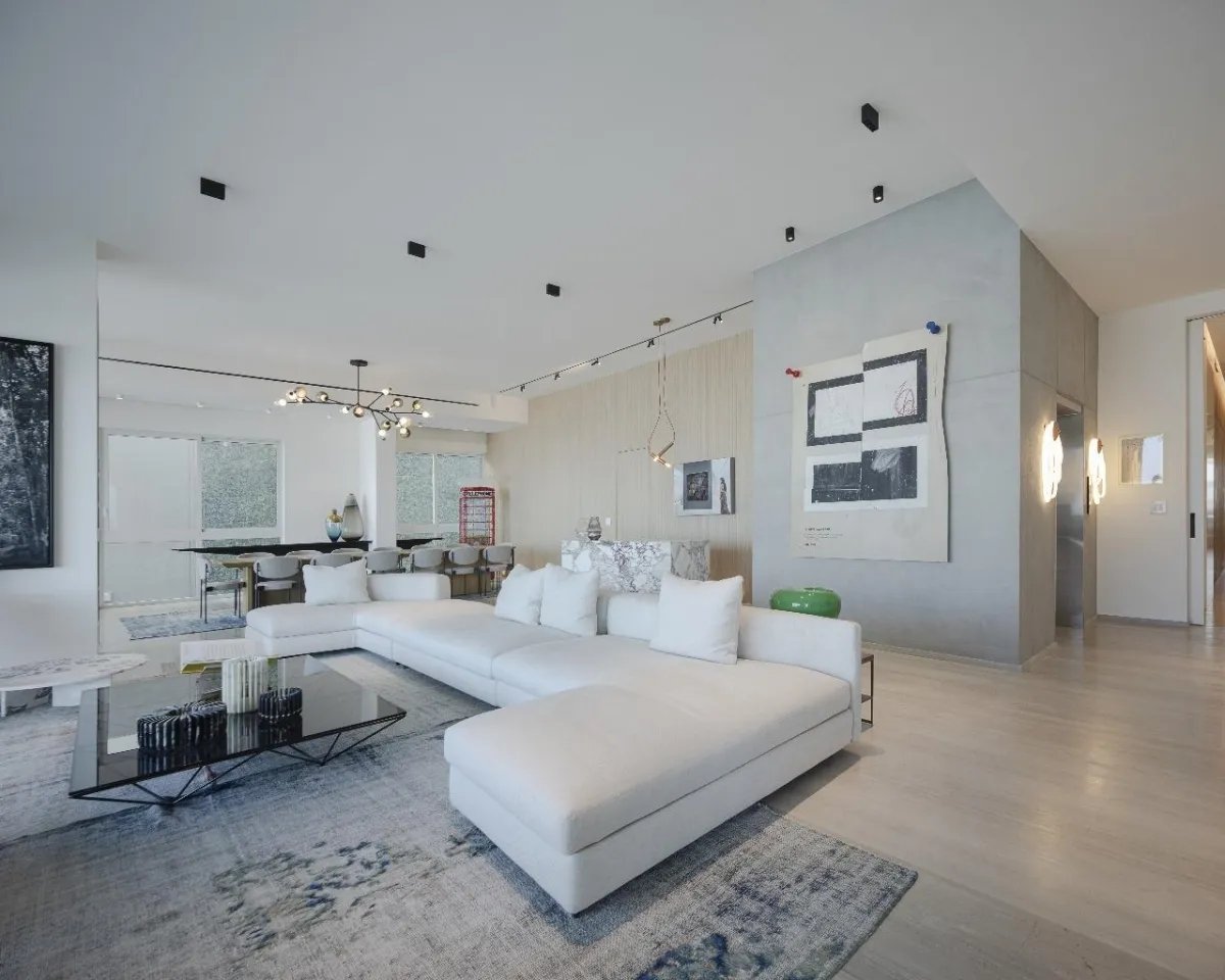 Creative Waves: Your Next Dream Home Awaits