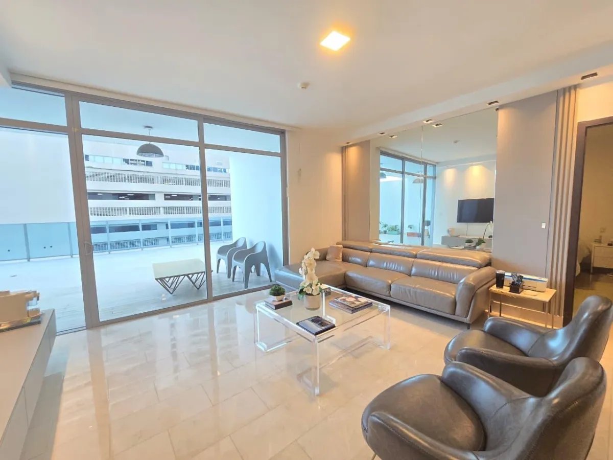 Apartamento à Venda em Punta Pacifica