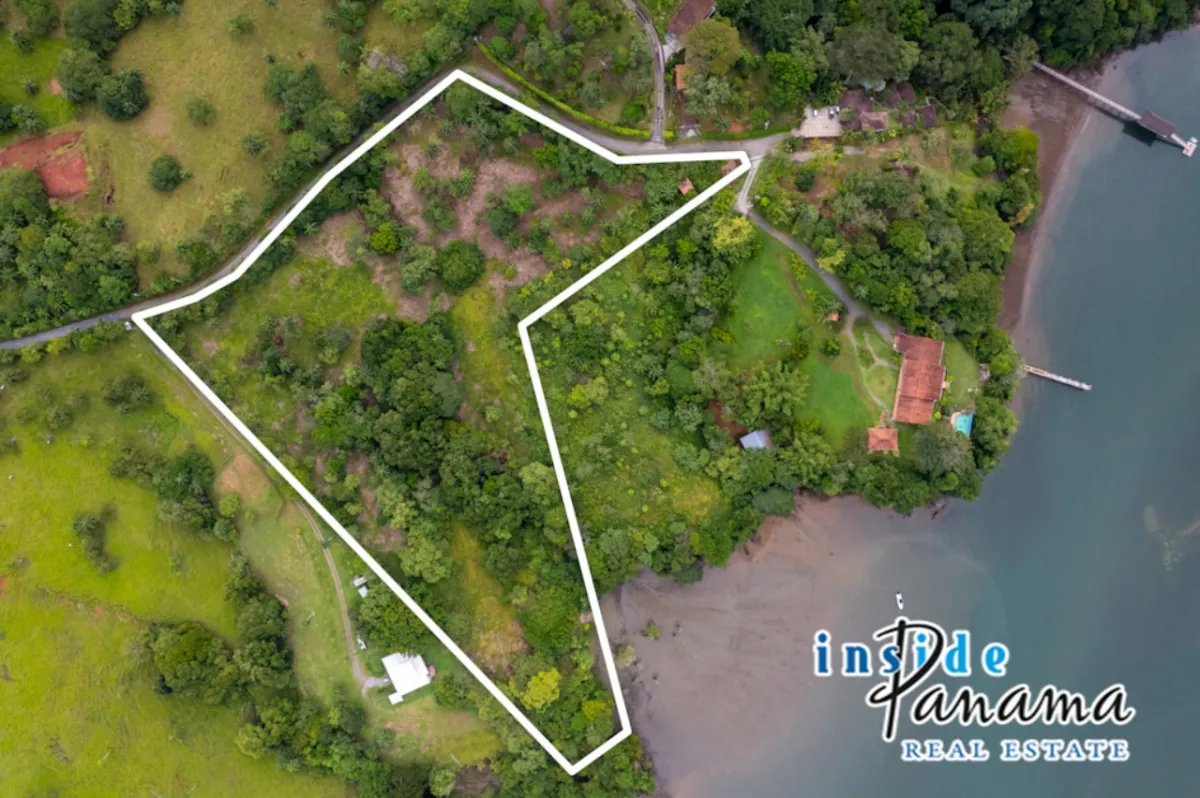 Apartamento à Venda em Boca Chica