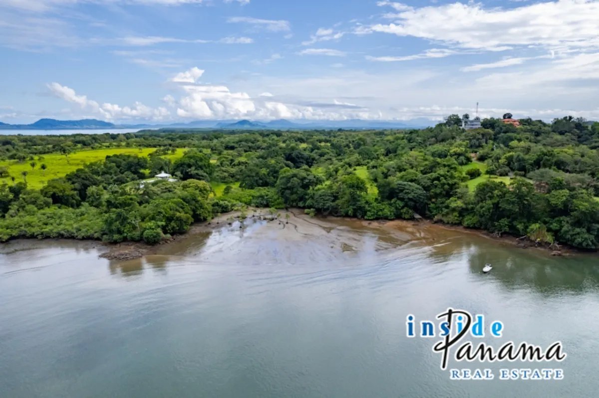 Apartamento à Venda em Boca Chica