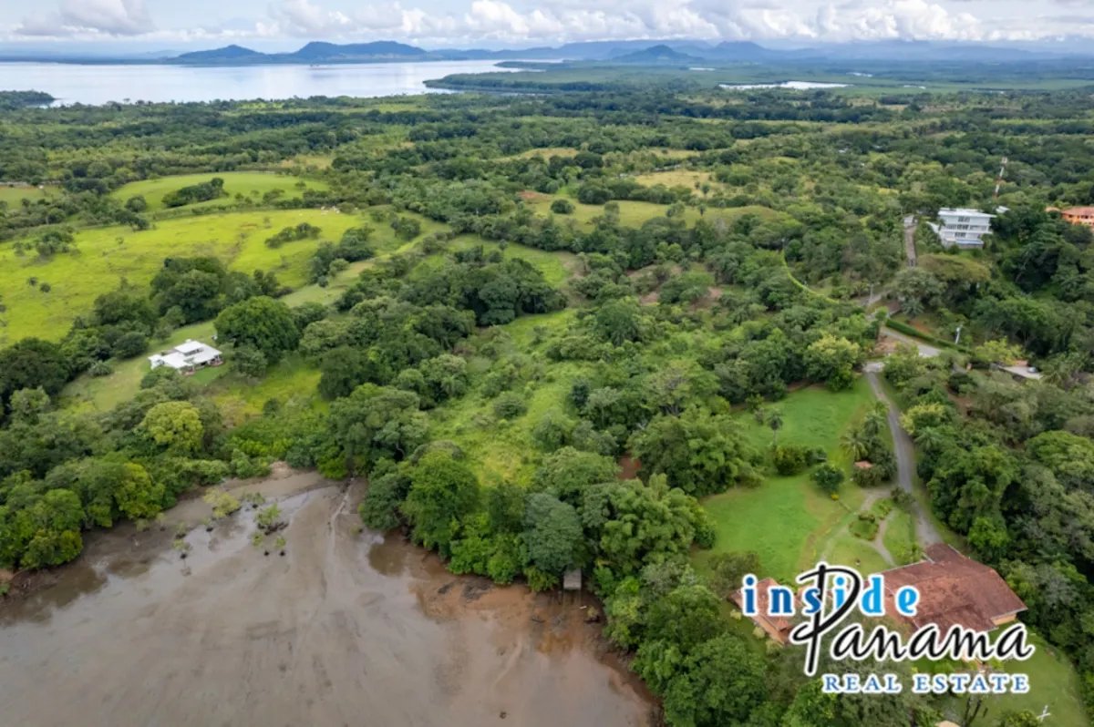 Apartamento à Venda em Boca Chica