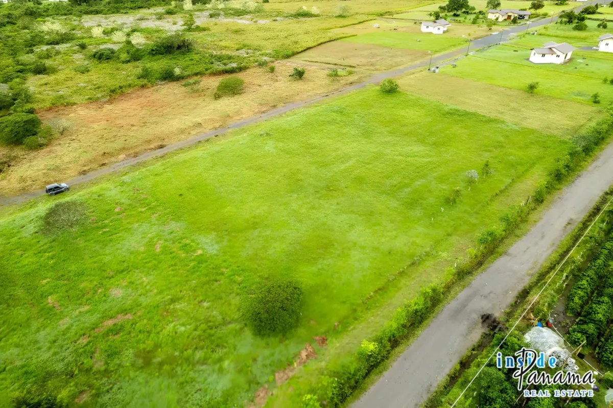 Mountain View Lot in Residencial Brisas de Volcan Chiriqui Panama
