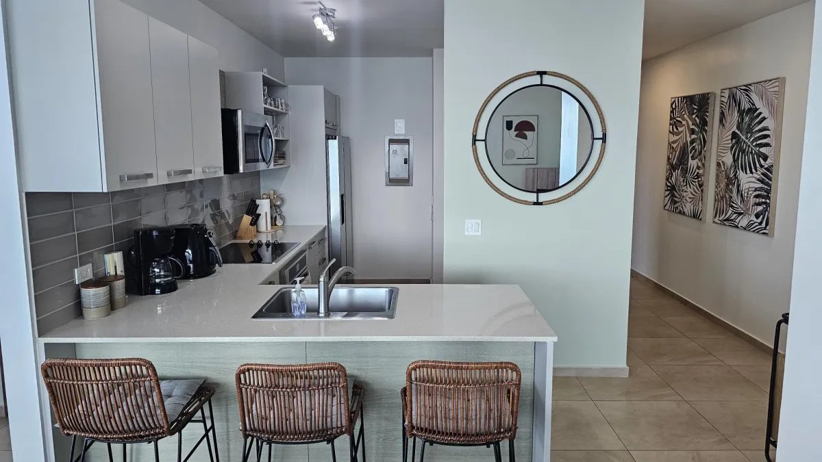 Exquisite 2 bedroom 2 bath oceanfront condo