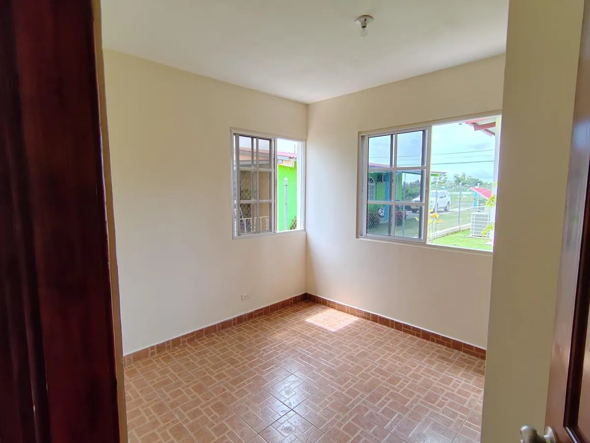 Enjoy living close to commercial area Coronado