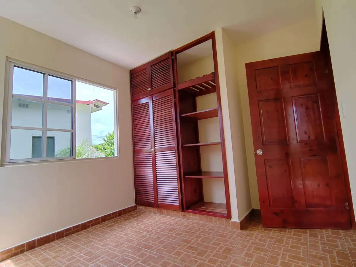 Enjoy living close to commercial area Coronado