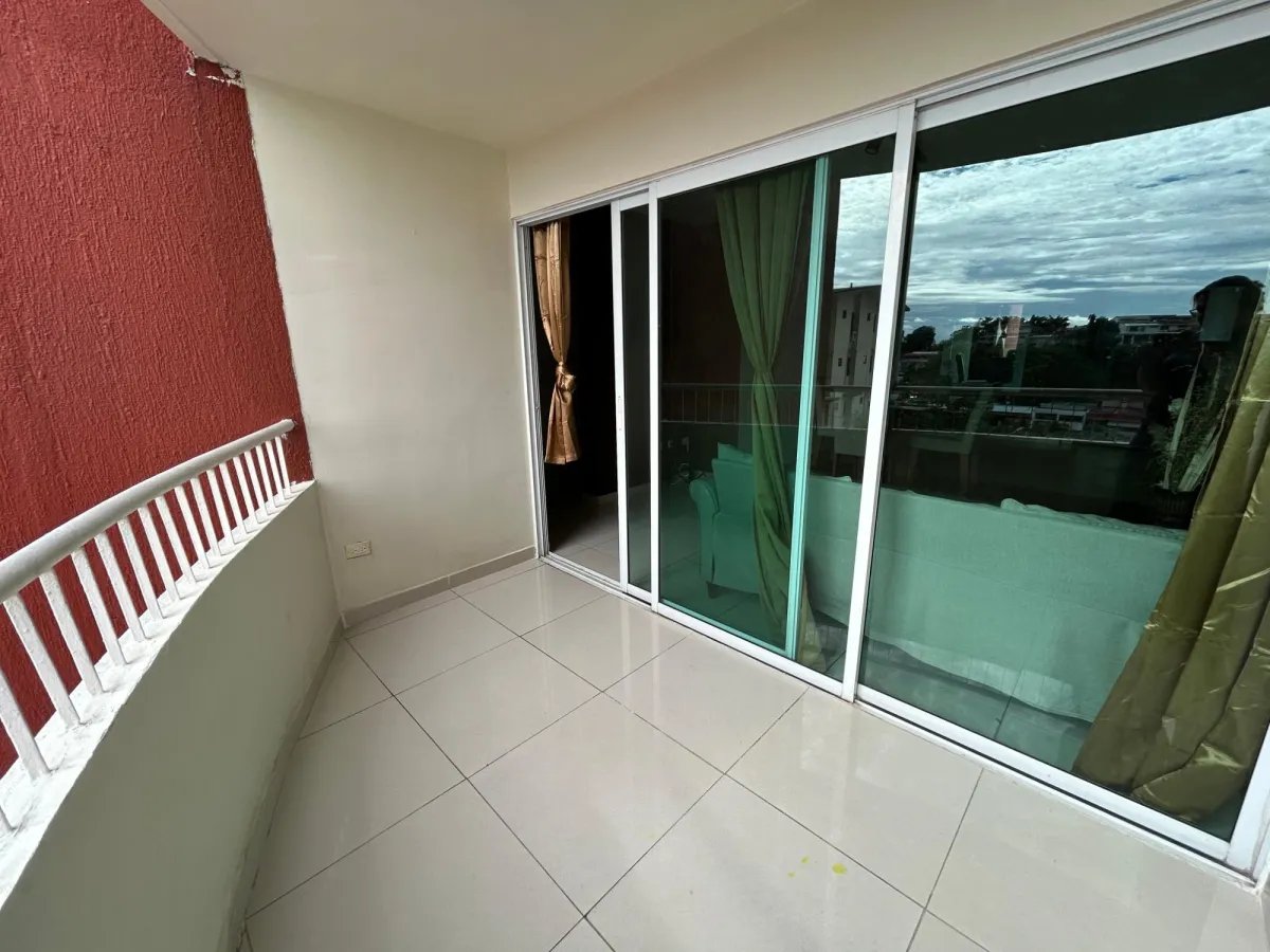 Furnished 2-bedroom Condo in Villa la Fuente