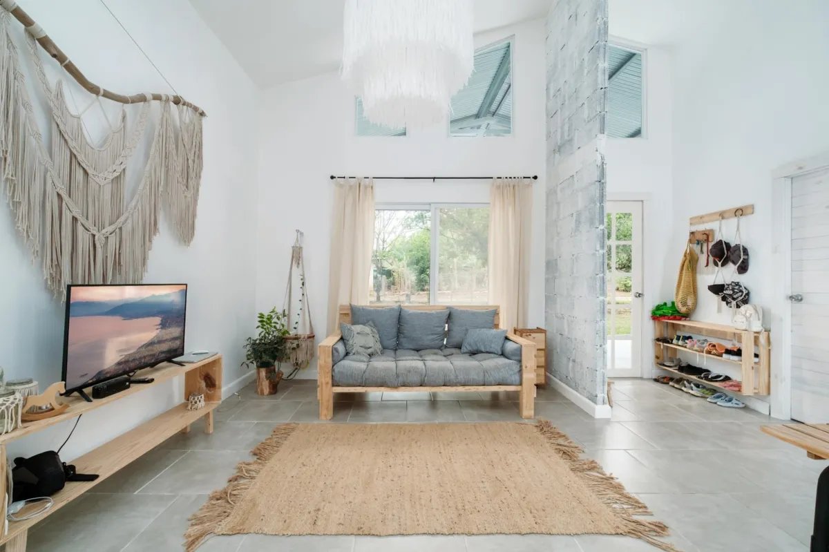 Beautiful Renovated Home in Dolega