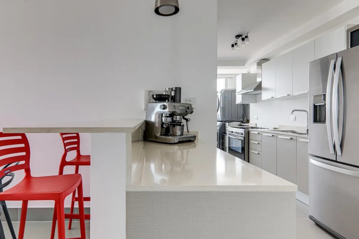 Two-bedroom apartment with panoramic city views