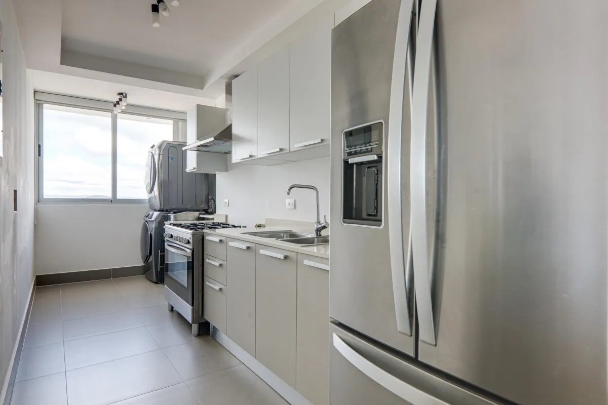 Two-bedroom apartment with panoramic city views
