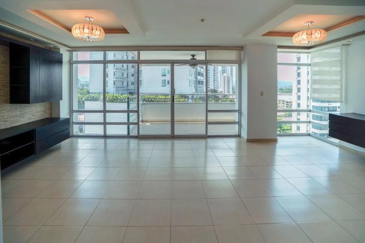 Apartamento à Venda em Coco Del Mar