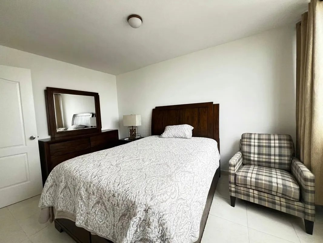 APARTAMENTO AMOBLADO EN SAN FRANCISCO