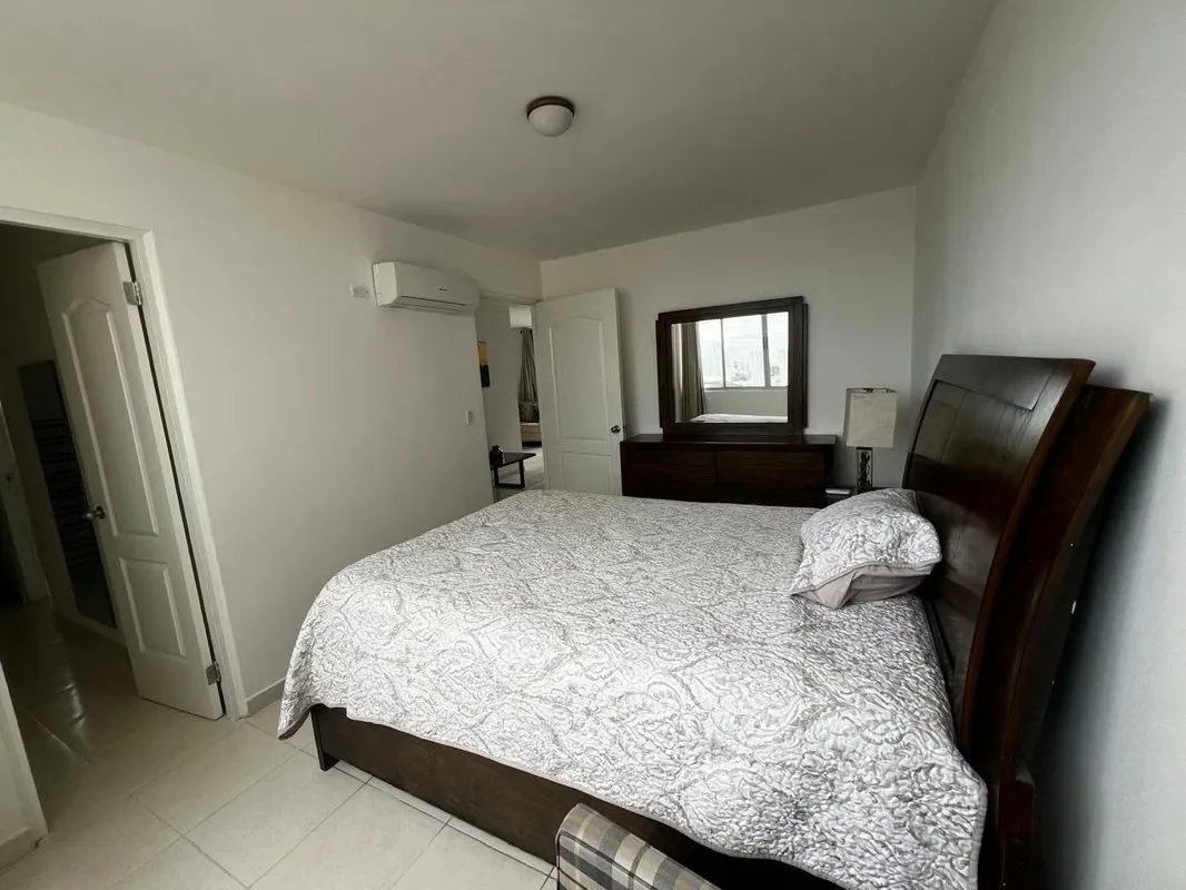 APARTAMENTO AMOBLADO EN SAN FRANCISCO