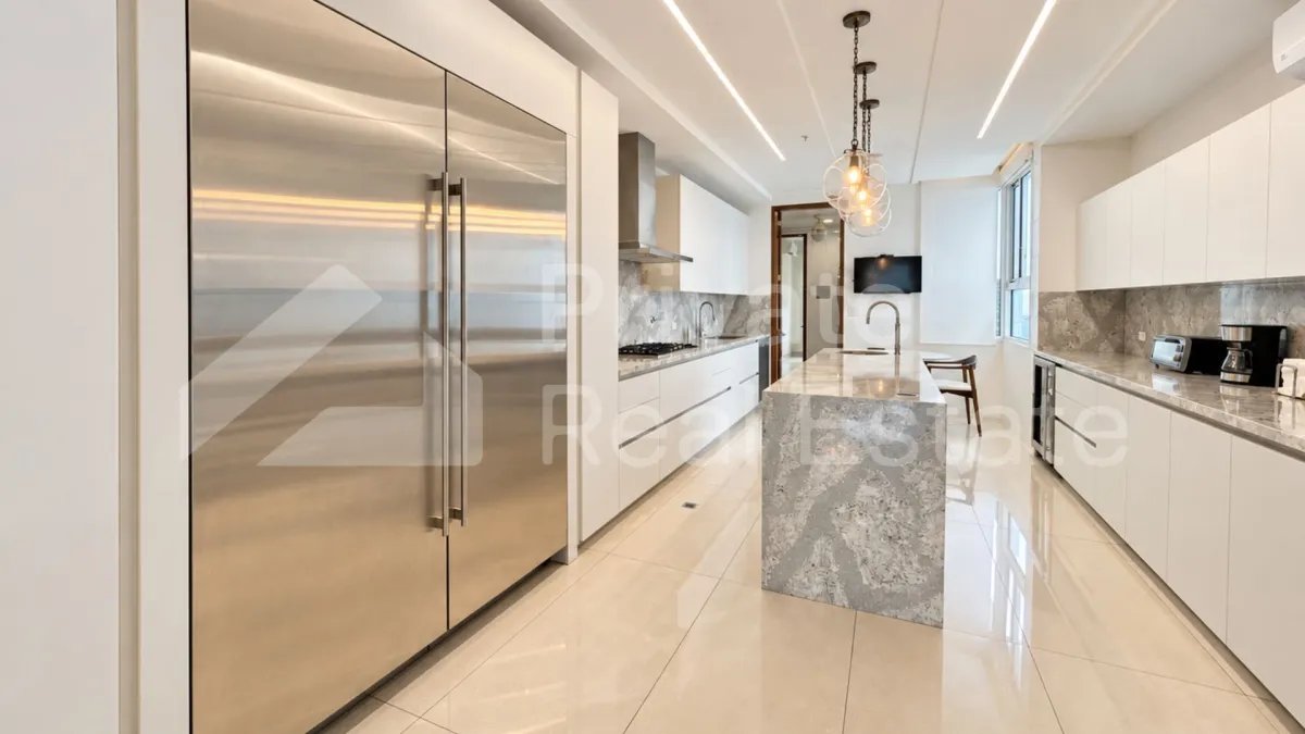 Se Vende apartamento en PH Aria Costa del este
