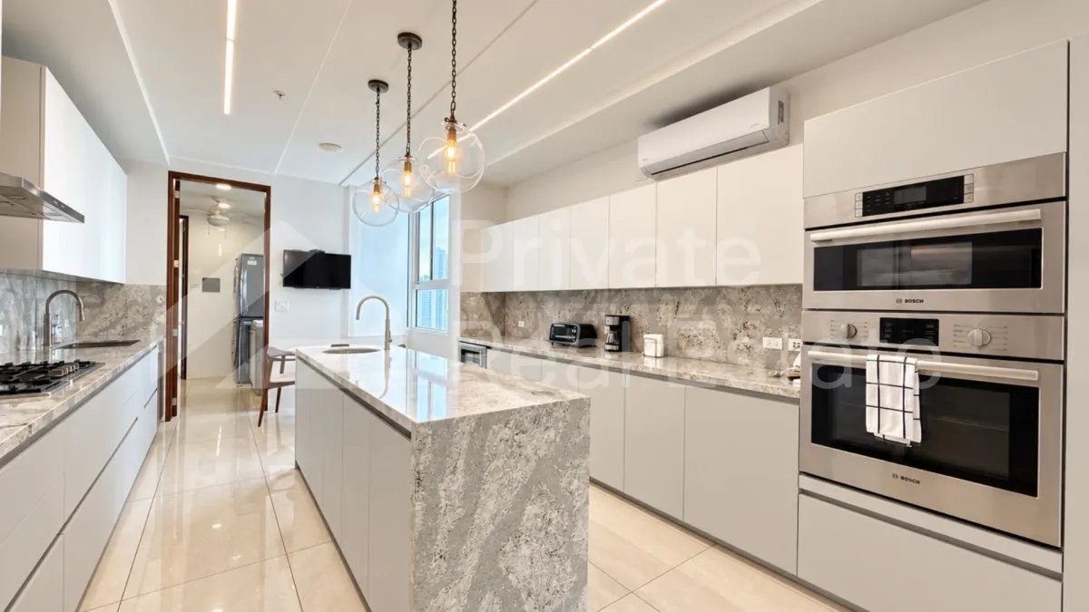Se Vende apartamento en PH Aria Costa del este