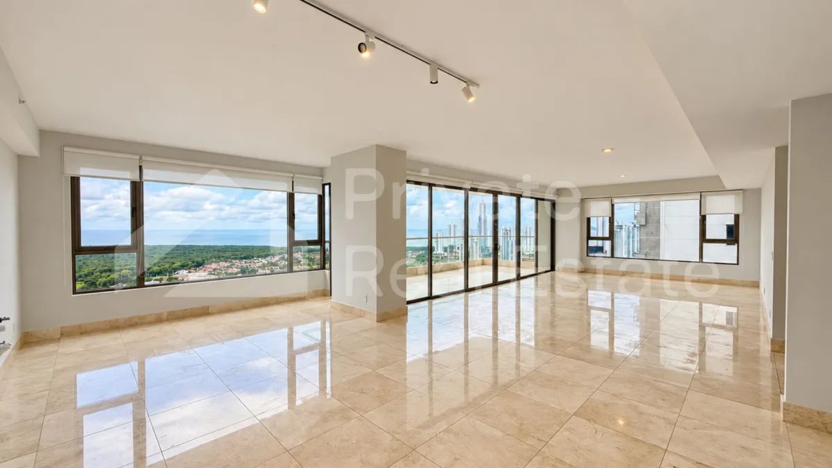 Penthouse for Sale Greengarden Santa Maria