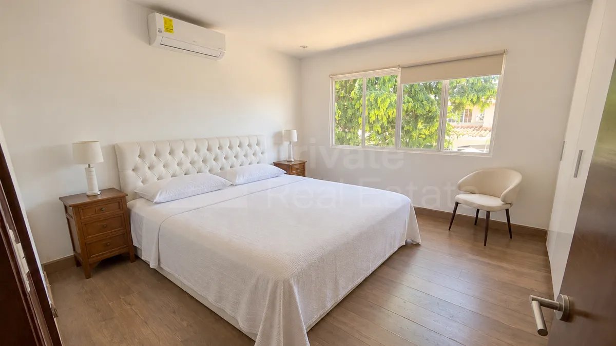Casa à Venda em Costa Del Este