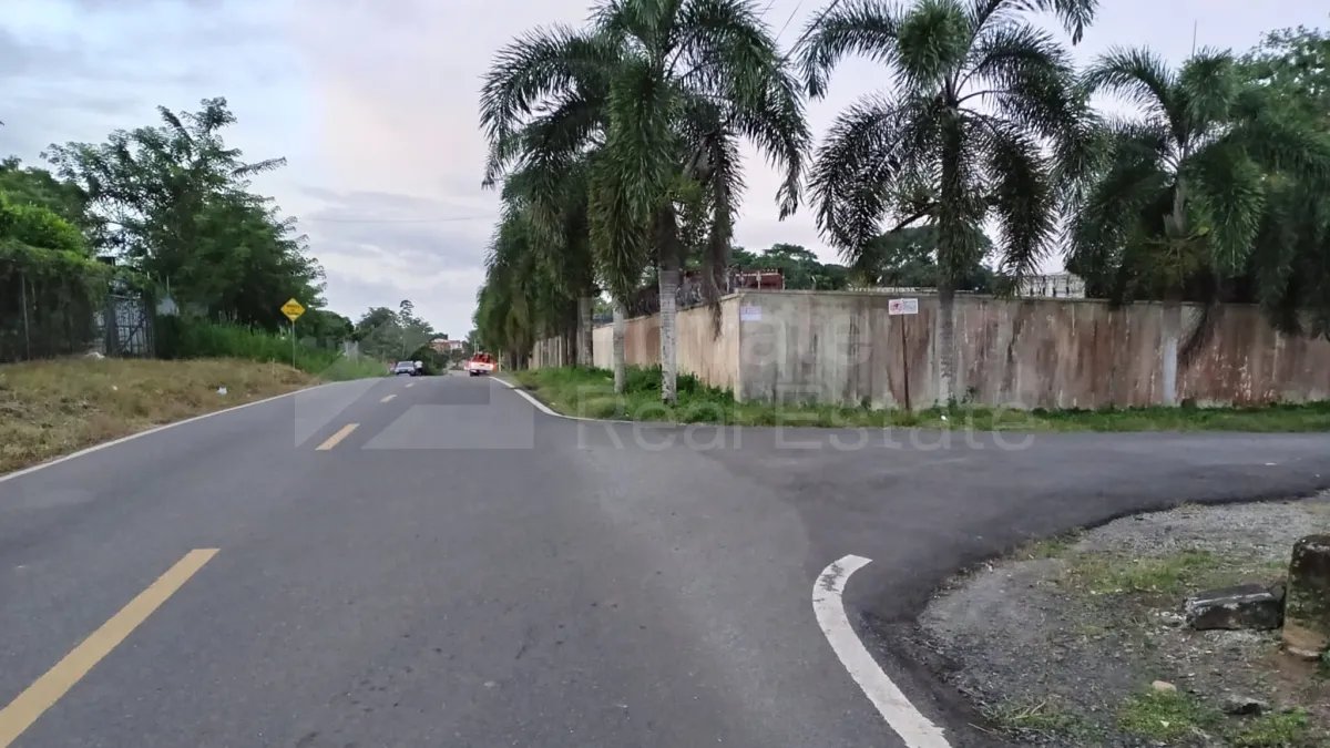 Venta de Terreno en Puerto Caimito, La Chorrera