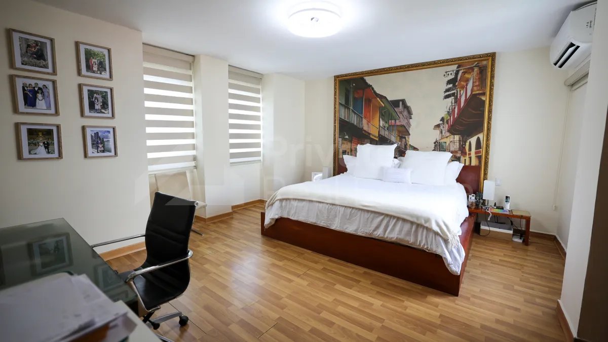 Penthouse Sale in El Cangrejo PH Del Rey